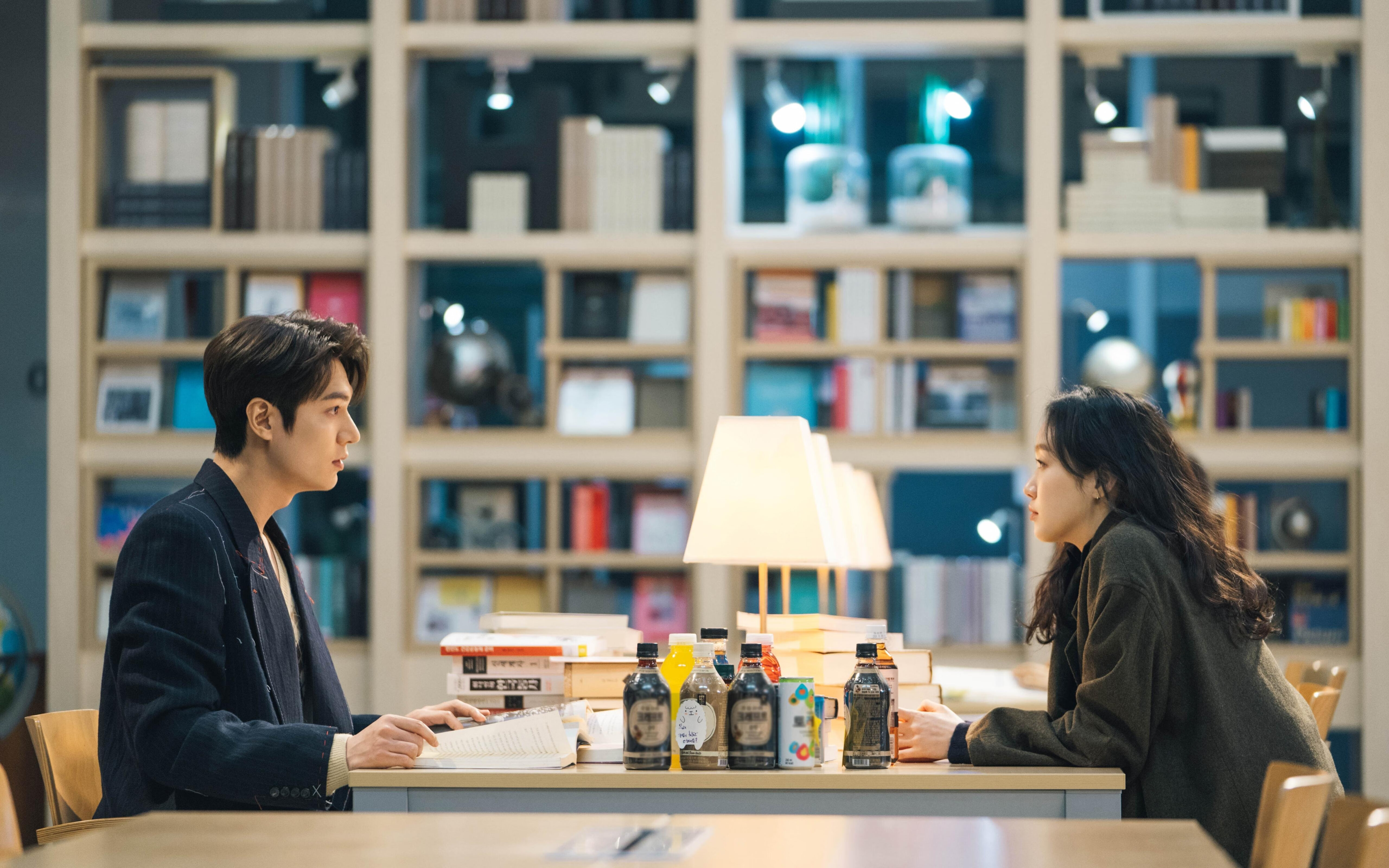 世界杯终极对决：激情燃爆，英雄闪耀！，世界杯精彩对决